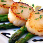 Perfectly Seared Scallops with Rich Garlic Butter Sauce