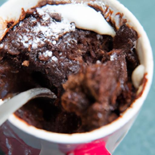 Decadent Keto Chocolate Mug Cake: Quick Low-Carb Delight