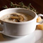 Velvety Slow Cooker Creamy Garlic Mushroom Soup Recipe