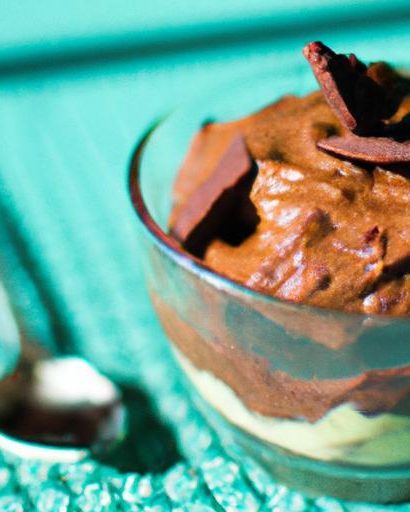 Decadent Vegan Chocolate Avocado Mousse: A Healthy Indulgence