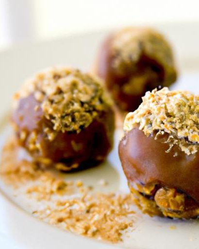 Chocolate Peanut Butter Oat Balls: A Nutty, Sweet Energy Bite