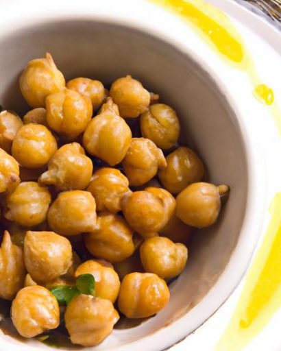 Zesty Lemon Roasted Chickpeas: A Tangy, Crunchy Snack Delight